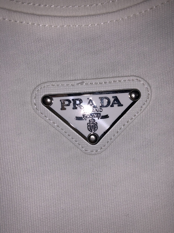 ブランドTシャツ角部分ディテール